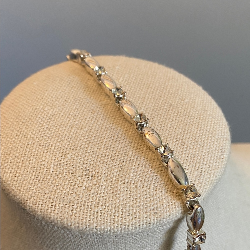 Avon Elegant Silver Bracelet with Clear Stones